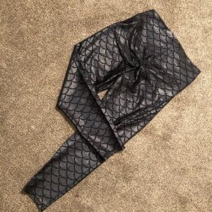 Abs2b Scrunch Butt Mermaid Leggings